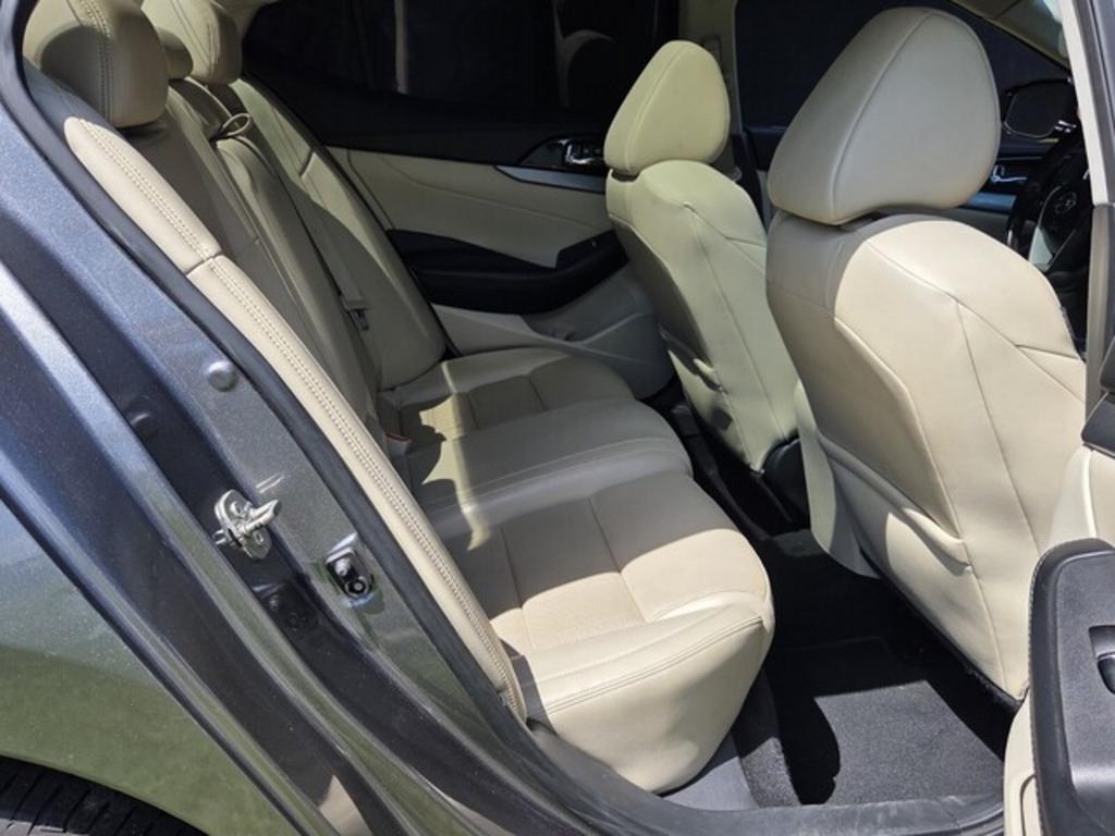 2016 Nissan Maxima - $11,988