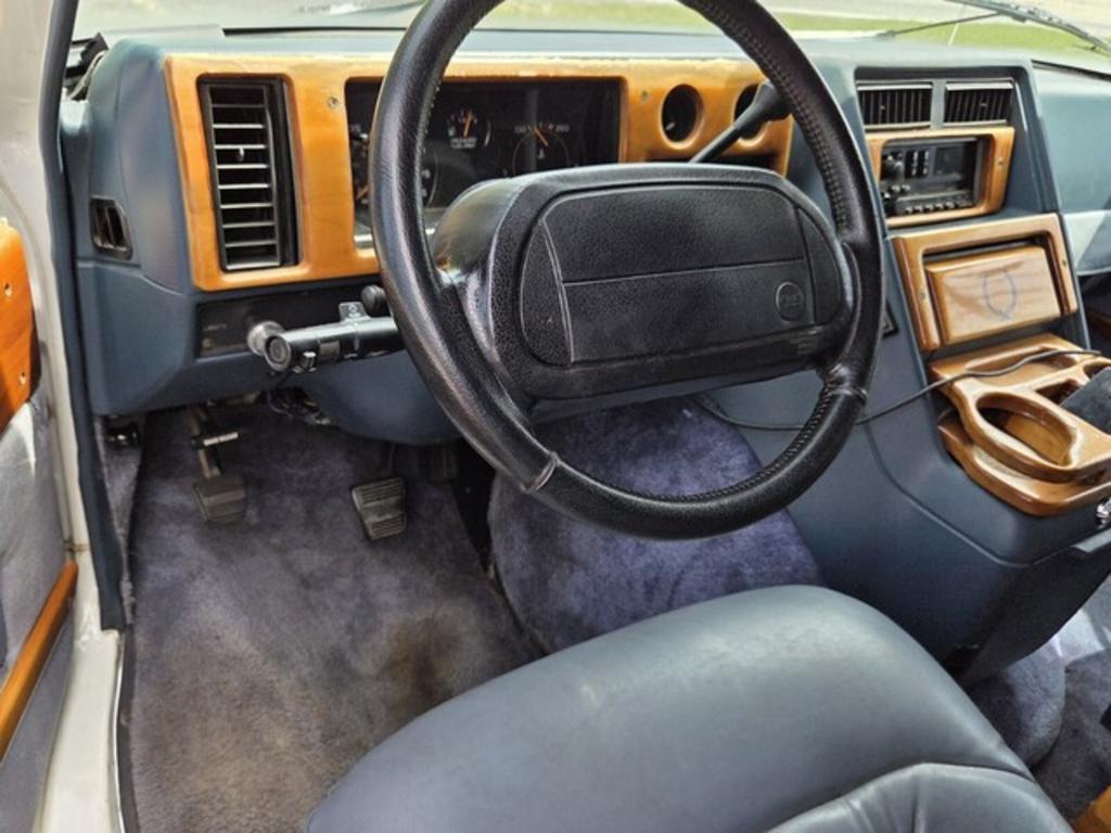 1994 GMC Rally - $9,995