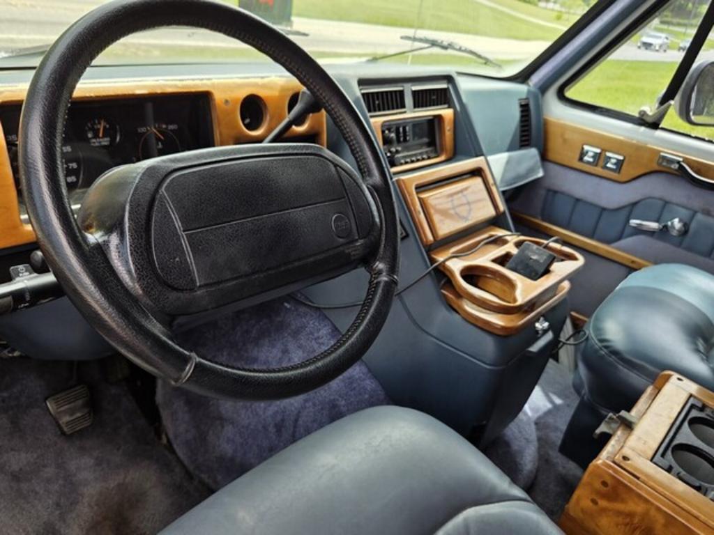 1994 GMC Rally - $9,995
