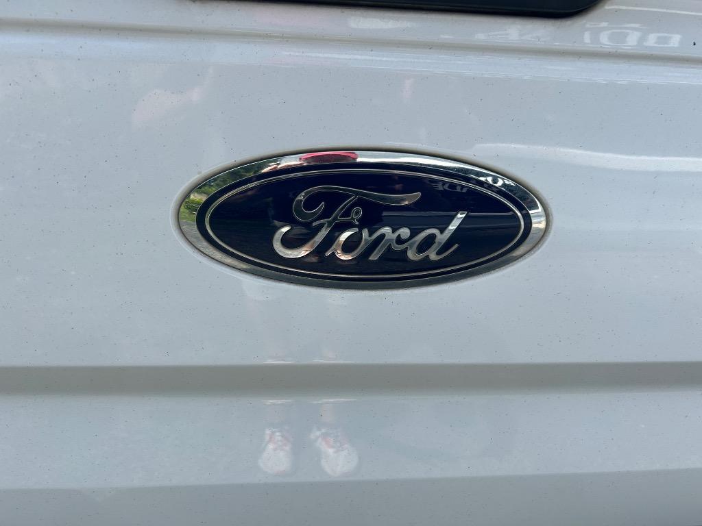 2015 Ford F-150 - $13,988