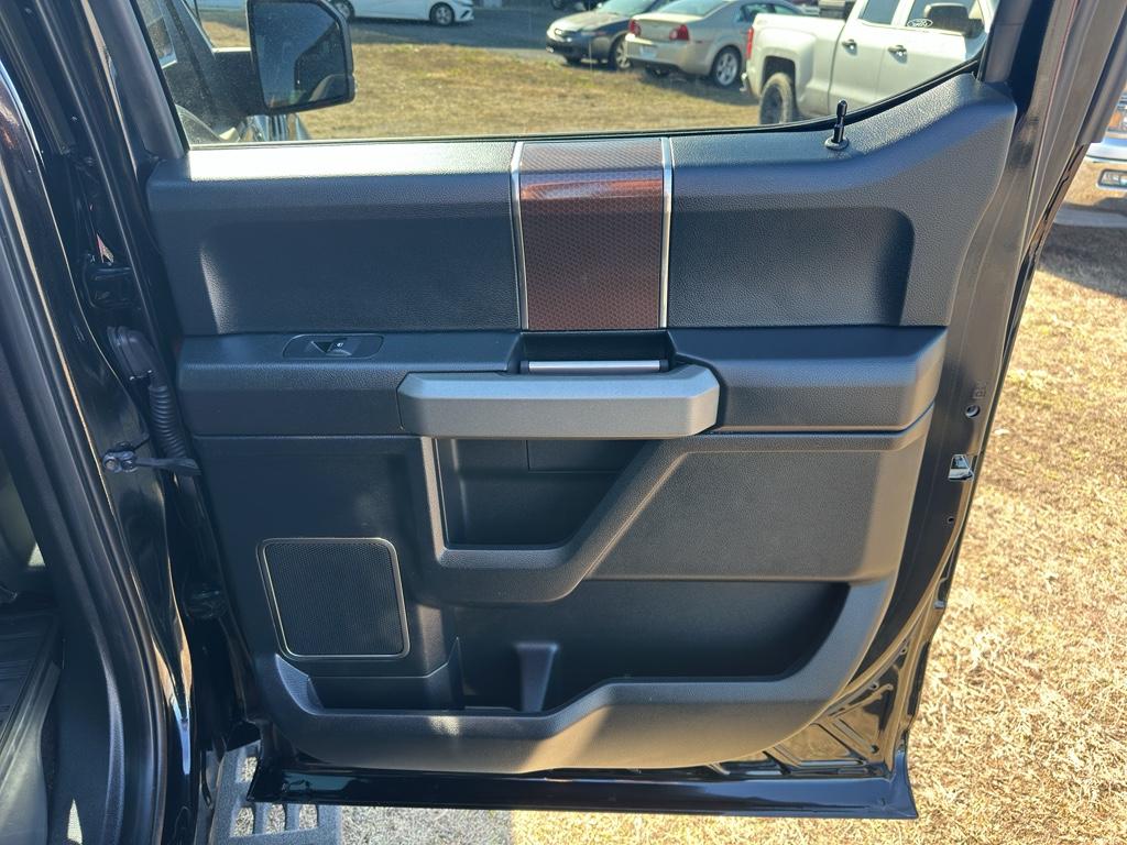 2017 Ford F-150 - $33,977