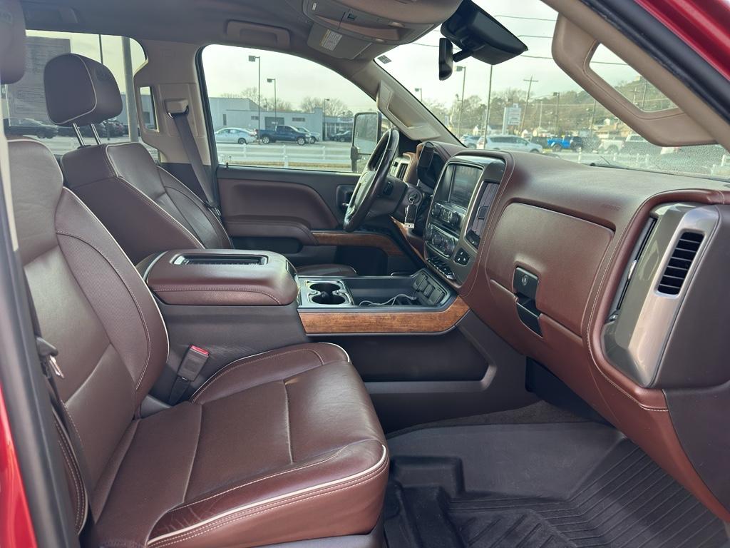 2018 Chevrolet Silverado - $28,990