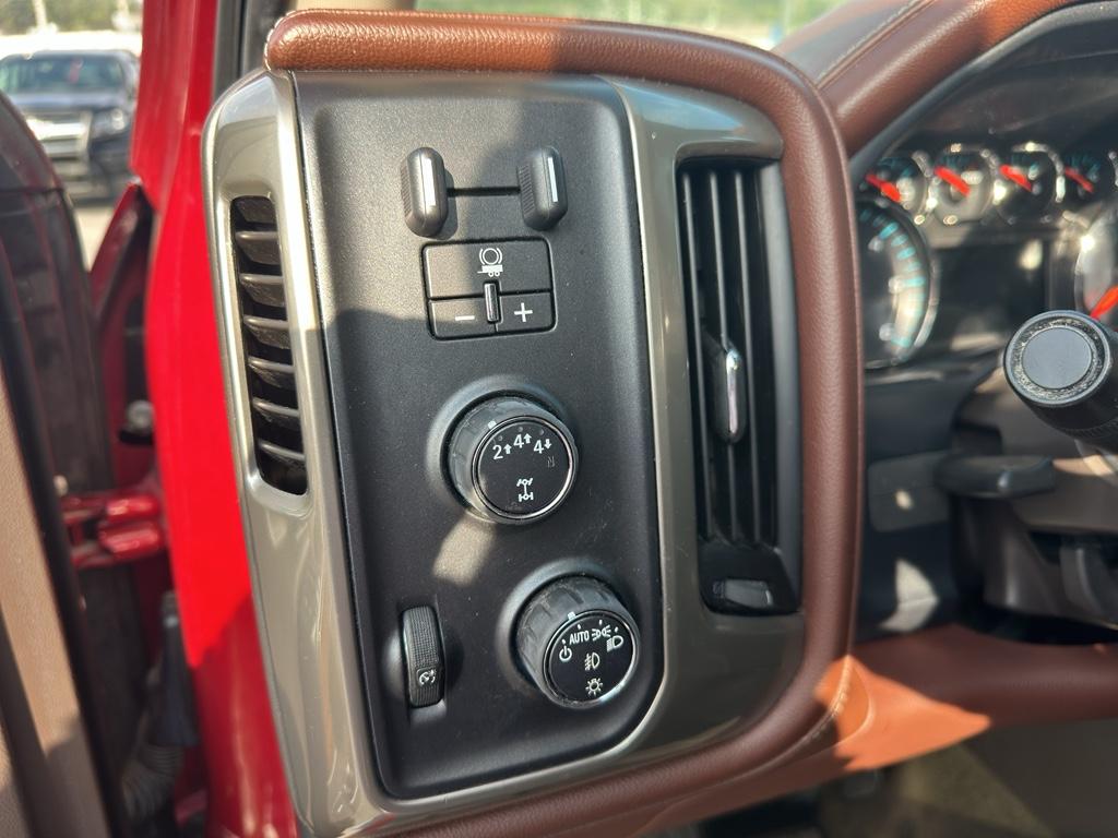 2018 Chevrolet Silverado - $28,990