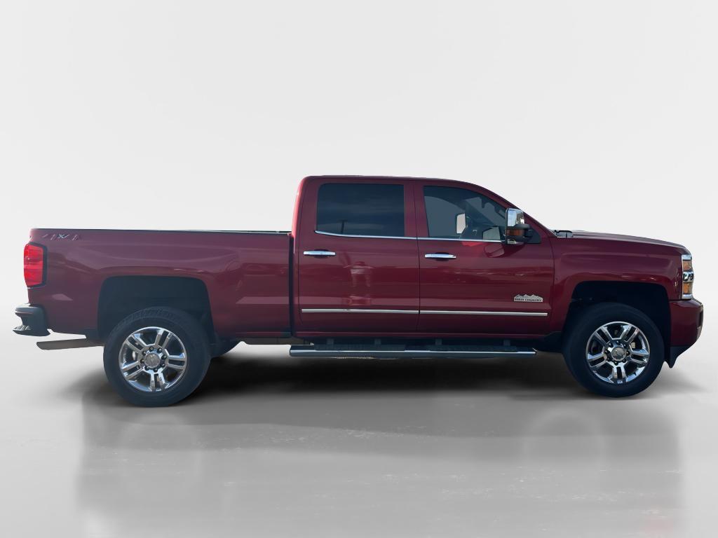 2018 Chevrolet Silverado - $28,990