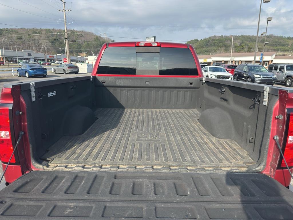 2018 Chevrolet Silverado - $28,990