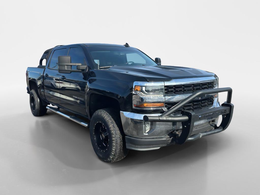 2018 Chevrolet Silverado - $25,990