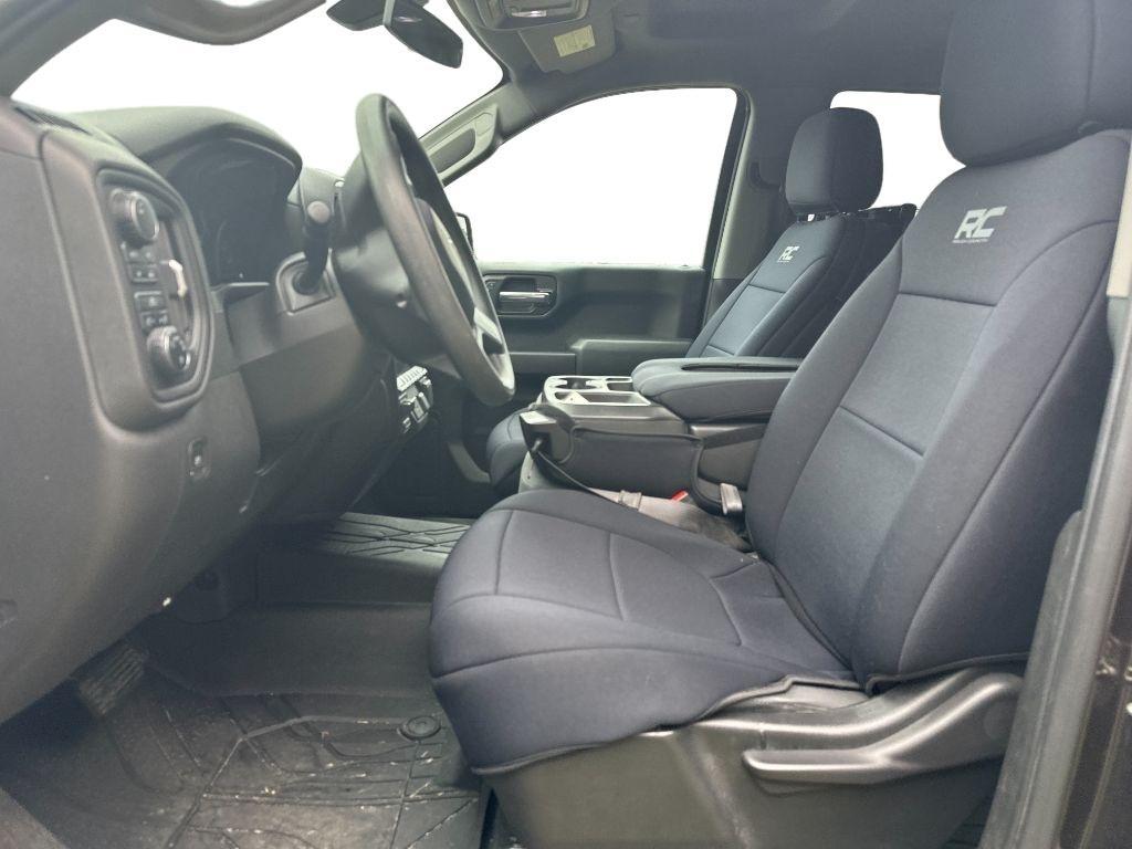 2020 Chevrolet Silverado 1500 - $28,200