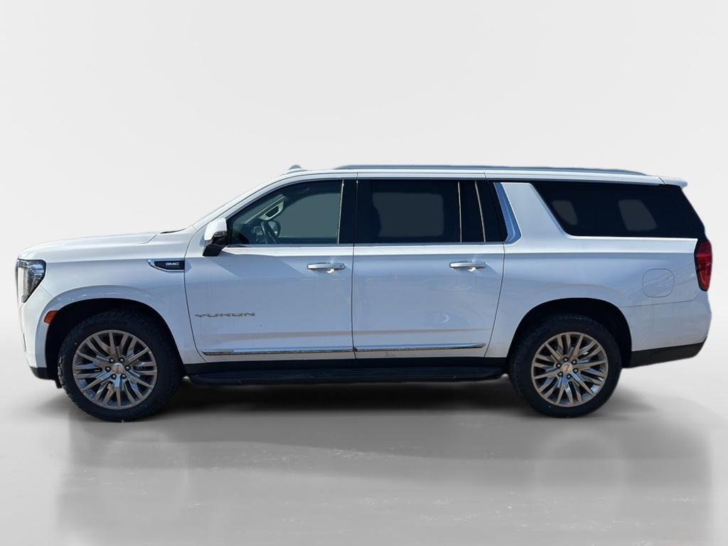 2021 GMC Yukon - $43,995
