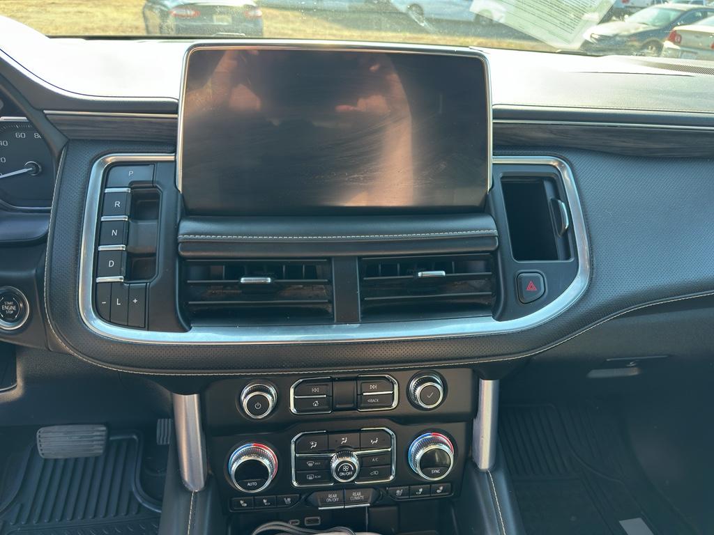 2021 GMC Yukon - $43,995