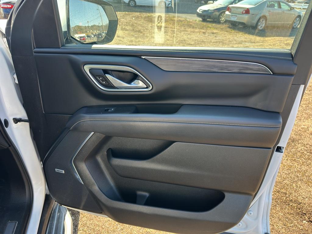 2021 GMC Yukon - $43,995