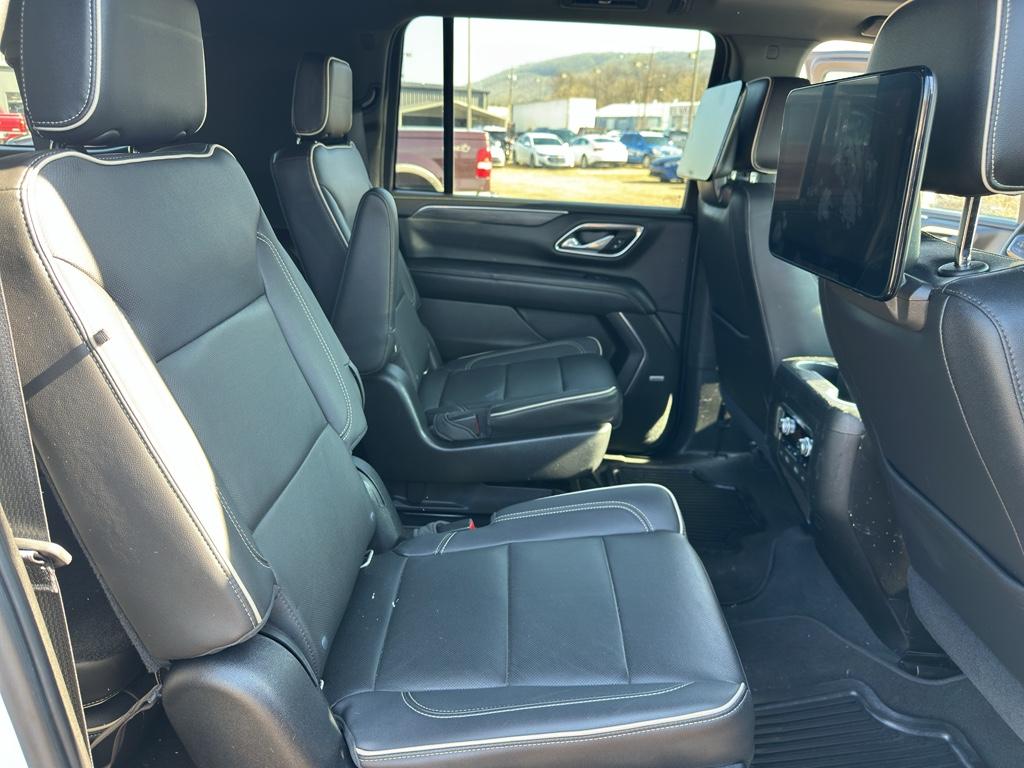 2021 GMC Yukon - $43,995