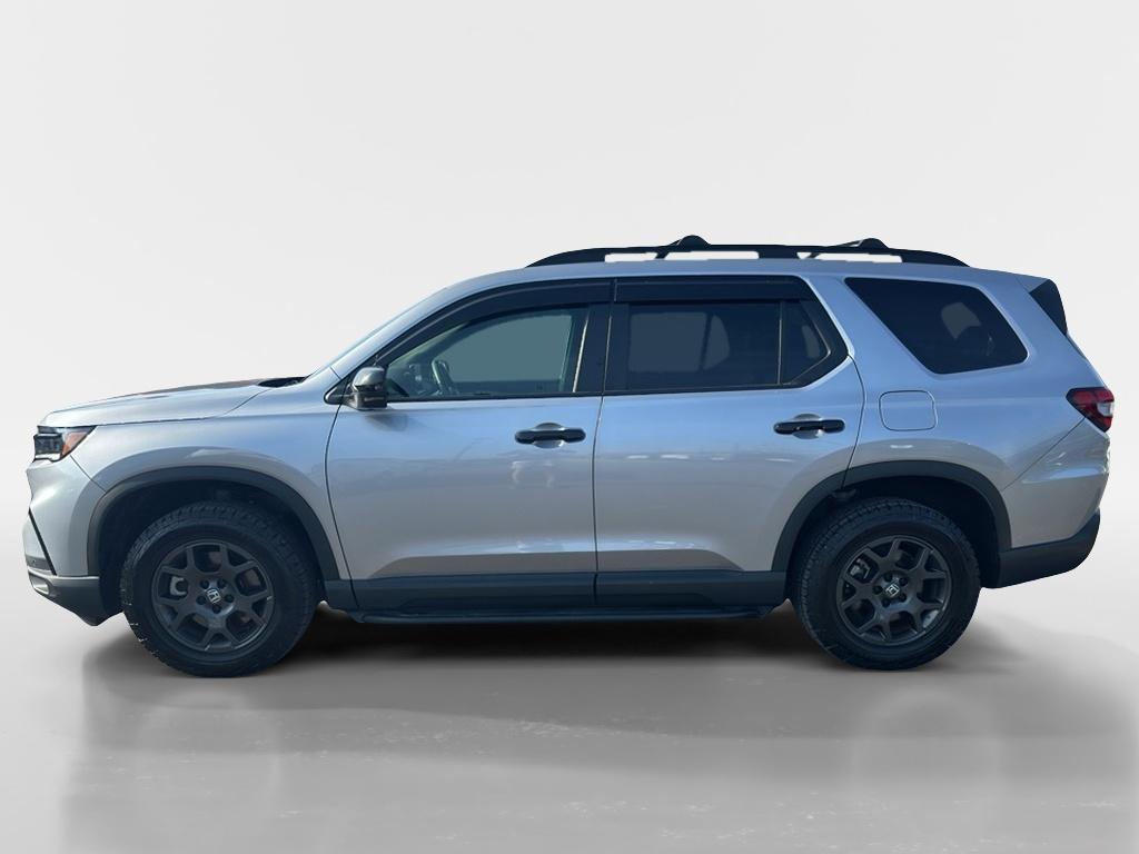 2025 Honda Pilot - $43,990