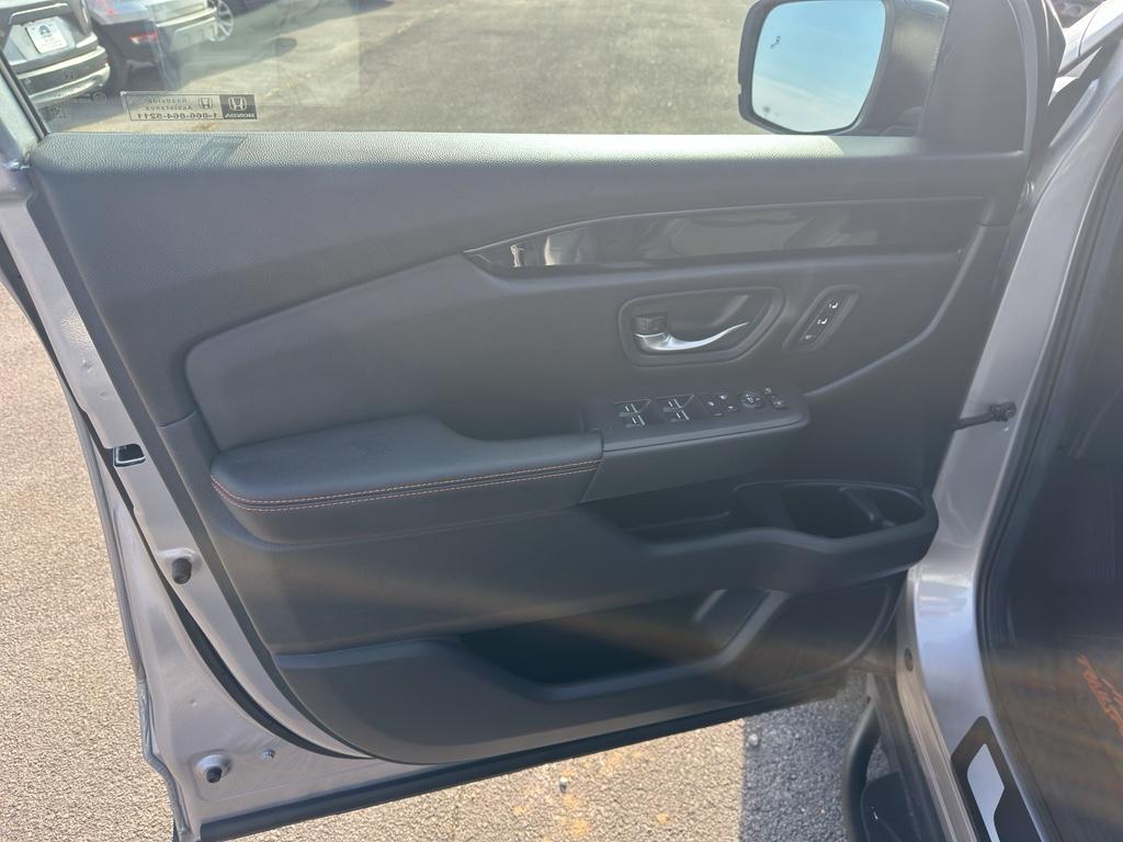 2025 Honda Pilot - $43,990