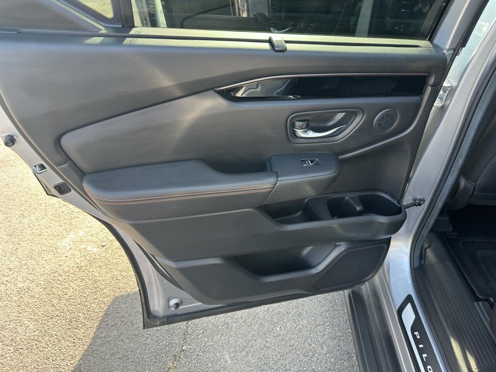 2025 Honda Pilot - $43,990