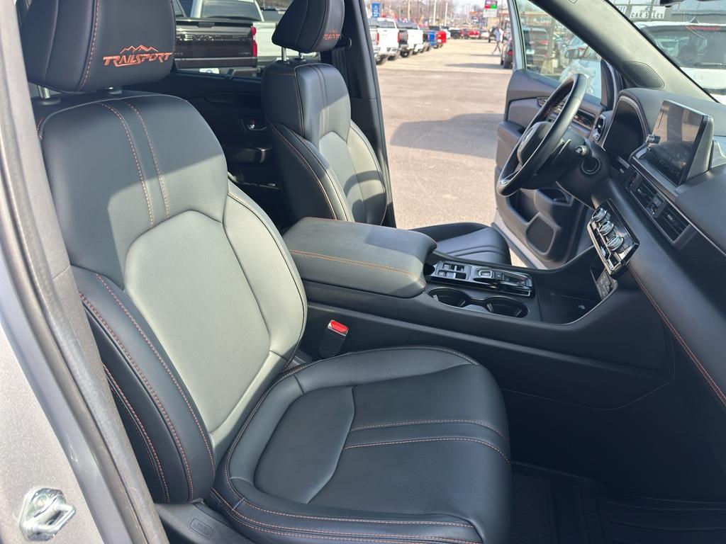 2025 Honda Pilot - $43,990