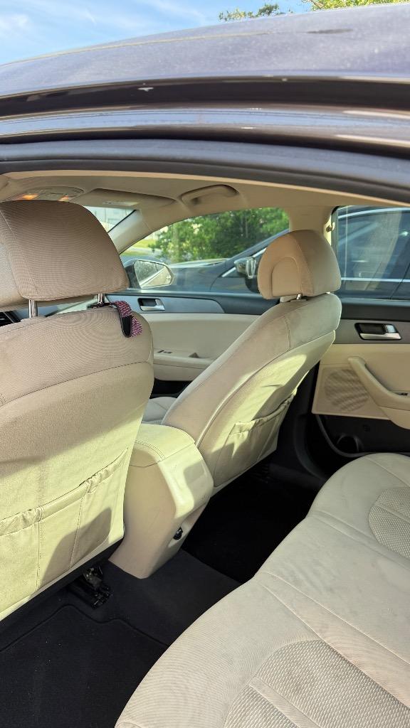 2017 Hyundai Sonata - $18,999