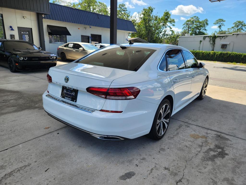 2021 Volkswagen Passat - $13,995
