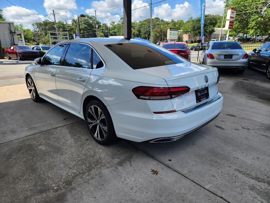 2021 Volkswagen Passat - $13,995