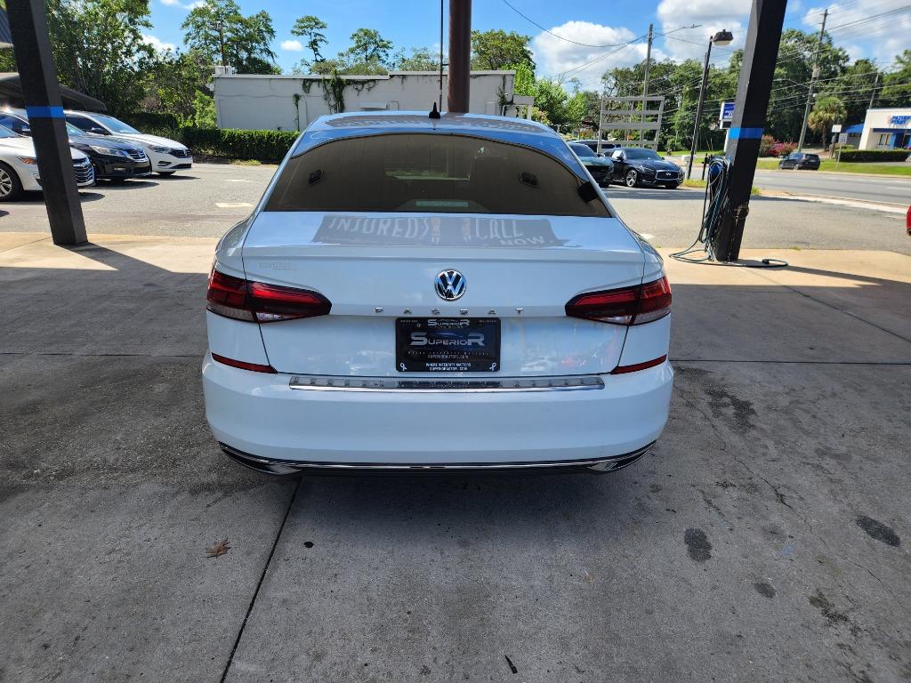 2021 Volkswagen Passat - $13,995