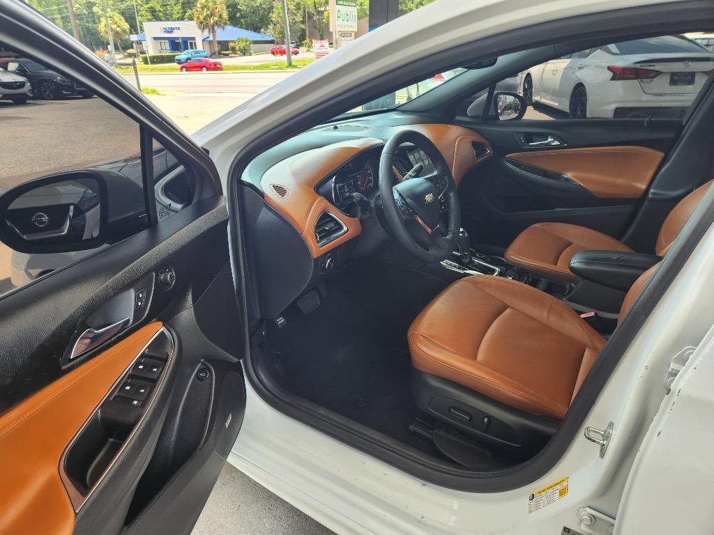 2017 Chevrolet Cruze - $10,995