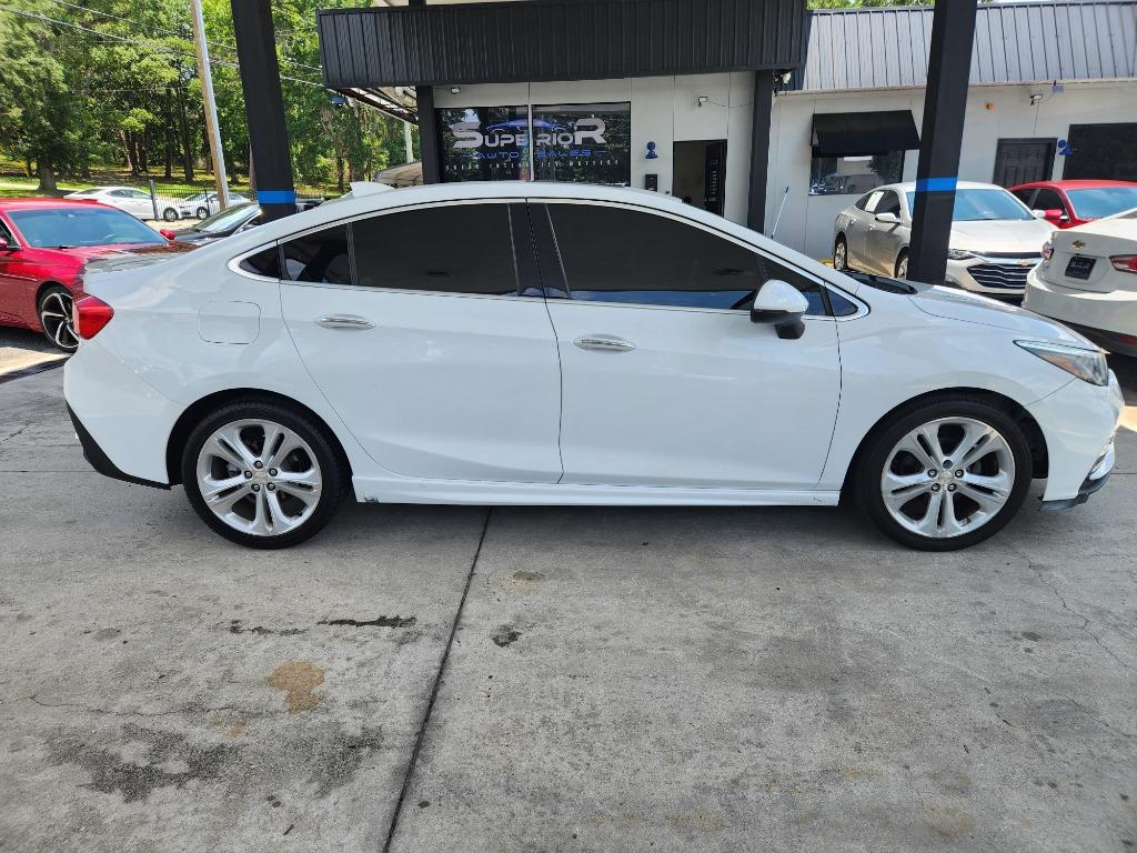 2017 Chevrolet Cruze - $10,995