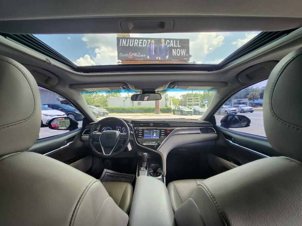 2018 Toyota Camry - $15,995