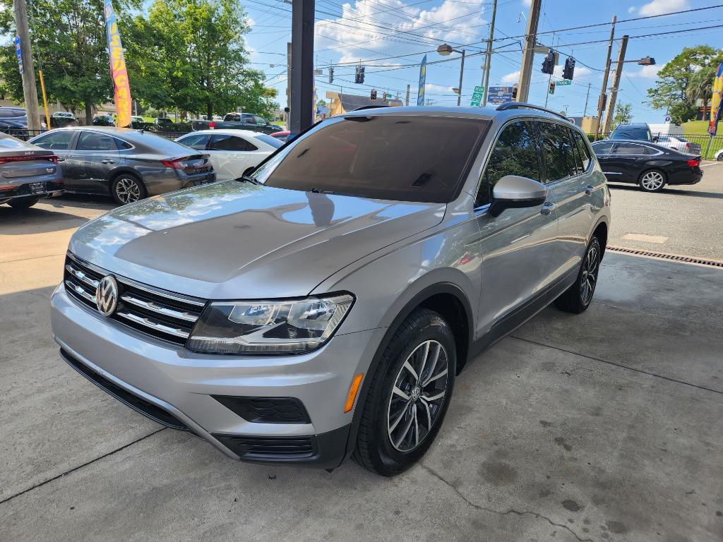 2019 Volkswagen Tiguan - $13,995
