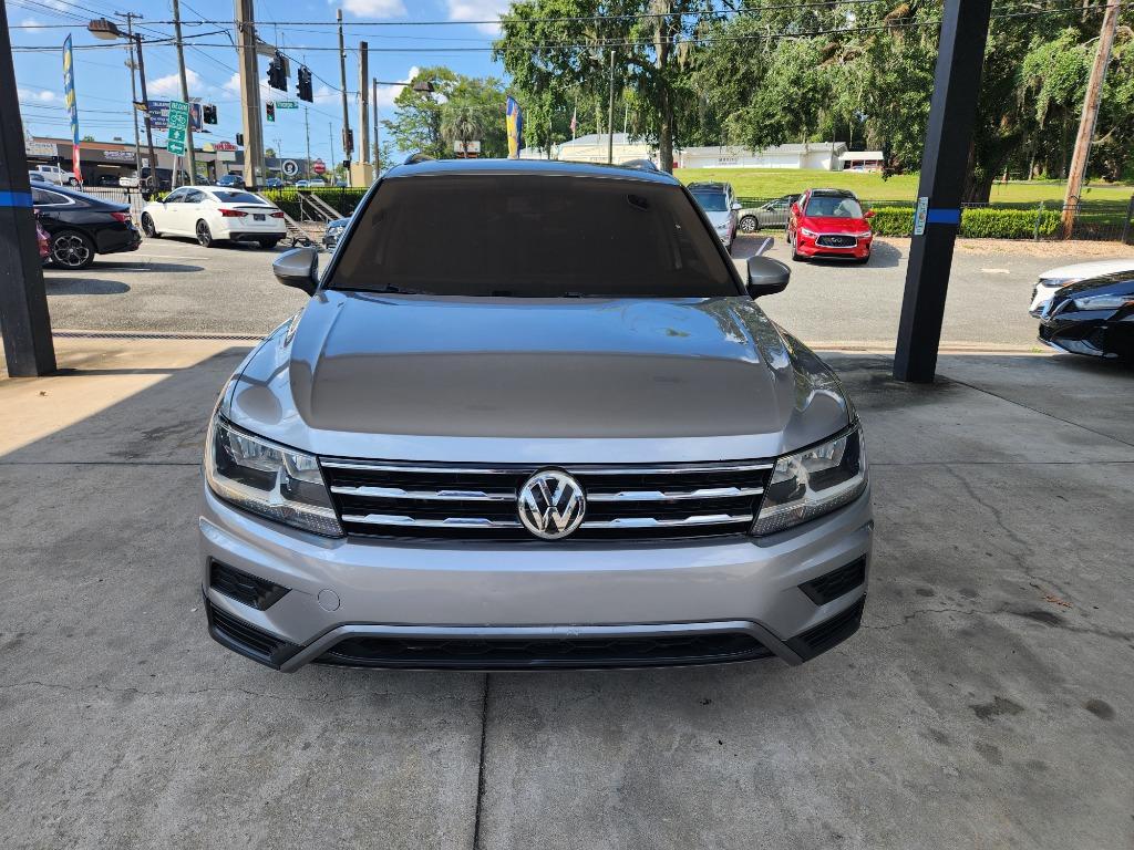 2019 Volkswagen Tiguan - $13,995