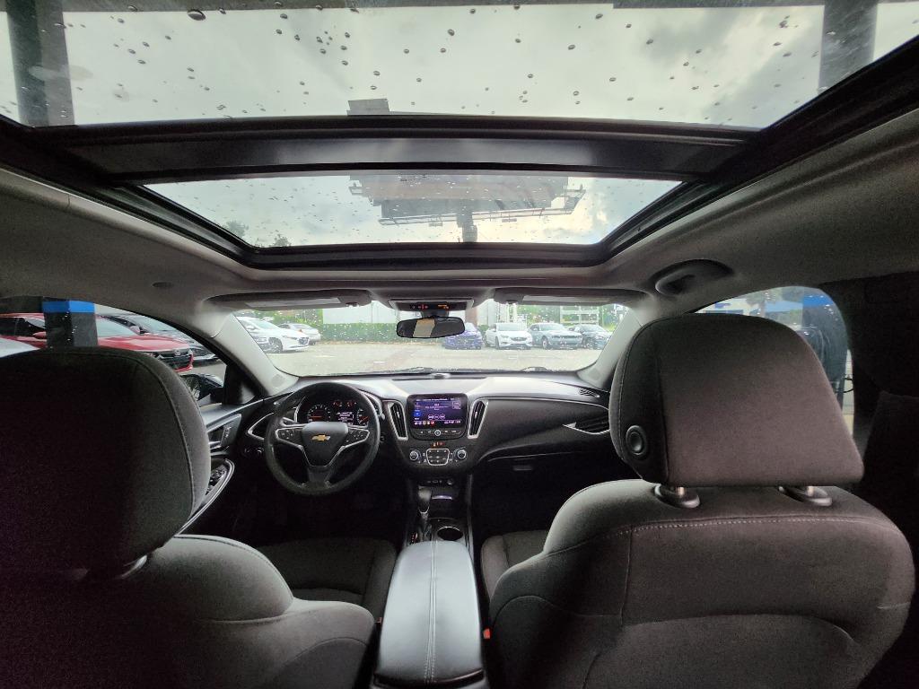 2021 Chevrolet Malibu - $13,995
