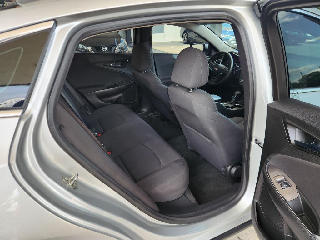2021 Chevrolet Malibu - $13,995