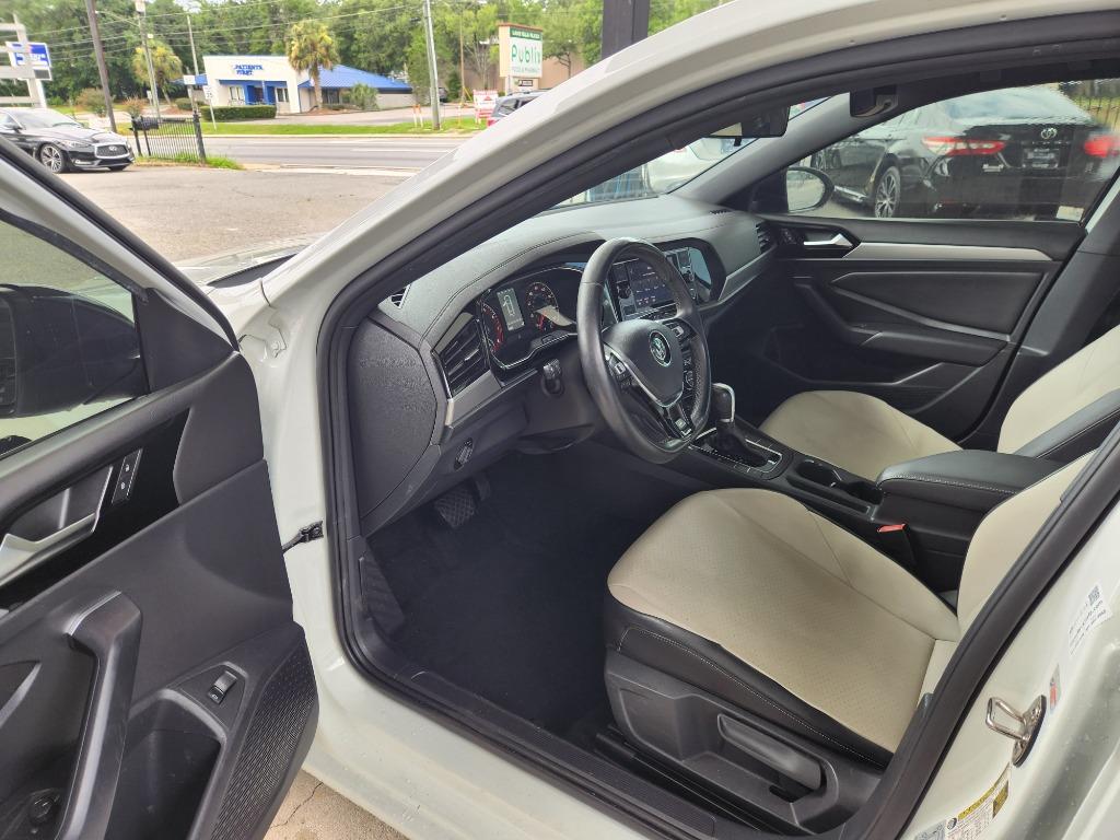 2019 Volkswagen Jetta - $12,995