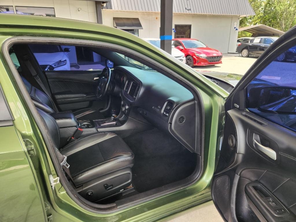 2020 Dodge Charger - $15,995