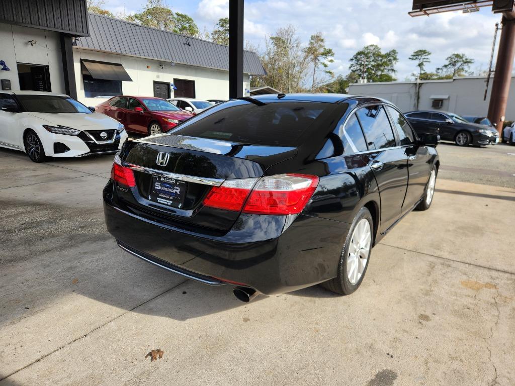 2015 Honda Accord - $13,995
