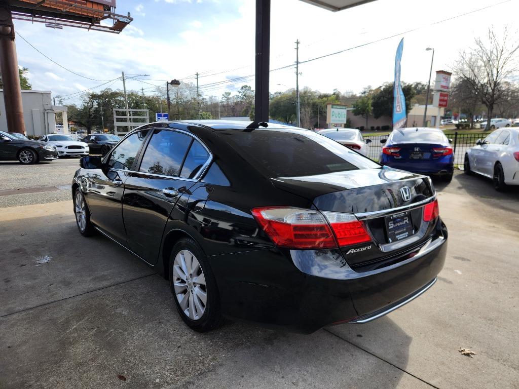 2015 Honda Accord - $13,995