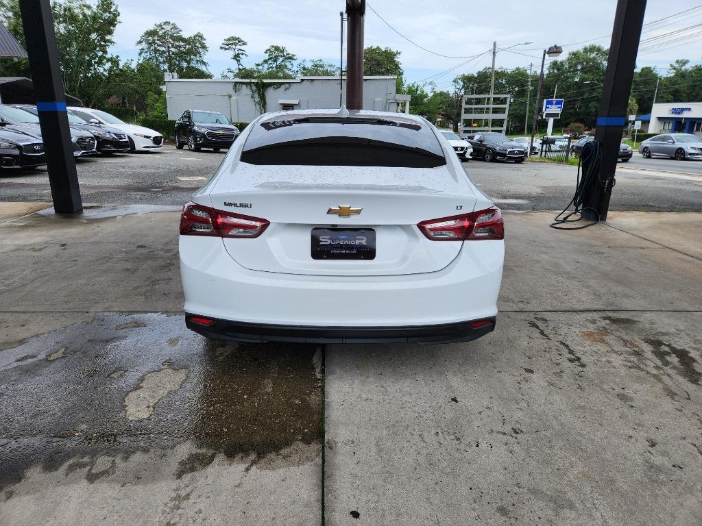 2021 Chevrolet Malibu - $13,995