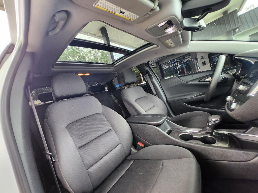 2021 Chevrolet Malibu - $13,995