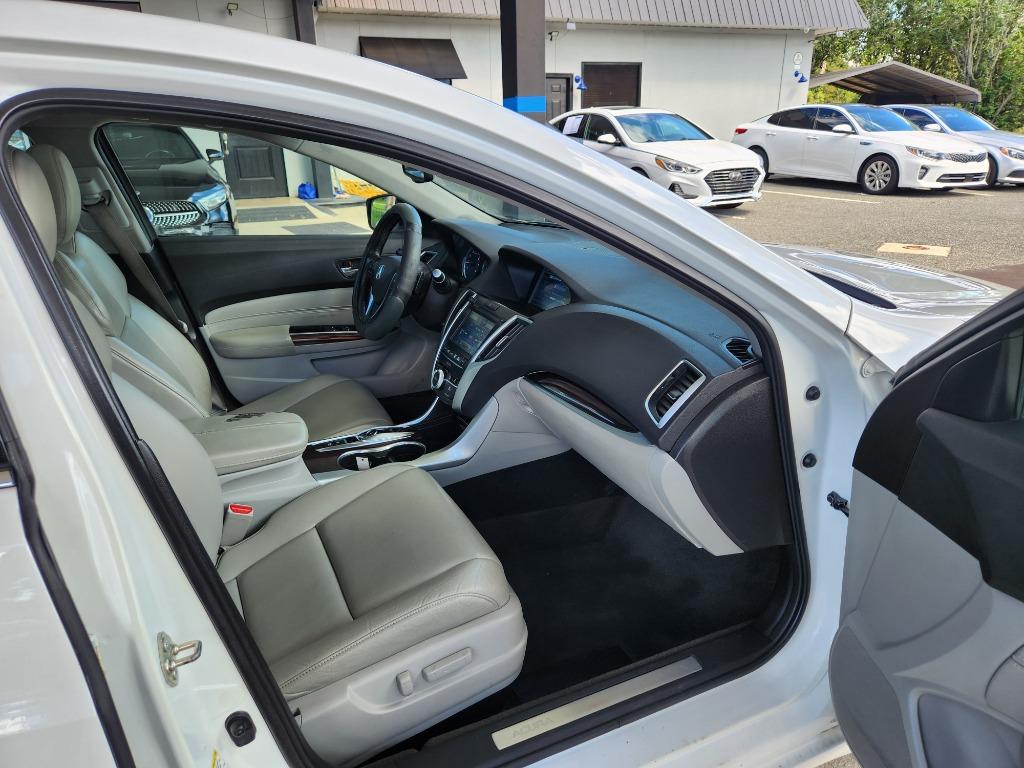 2016 Acura TL - $15,995