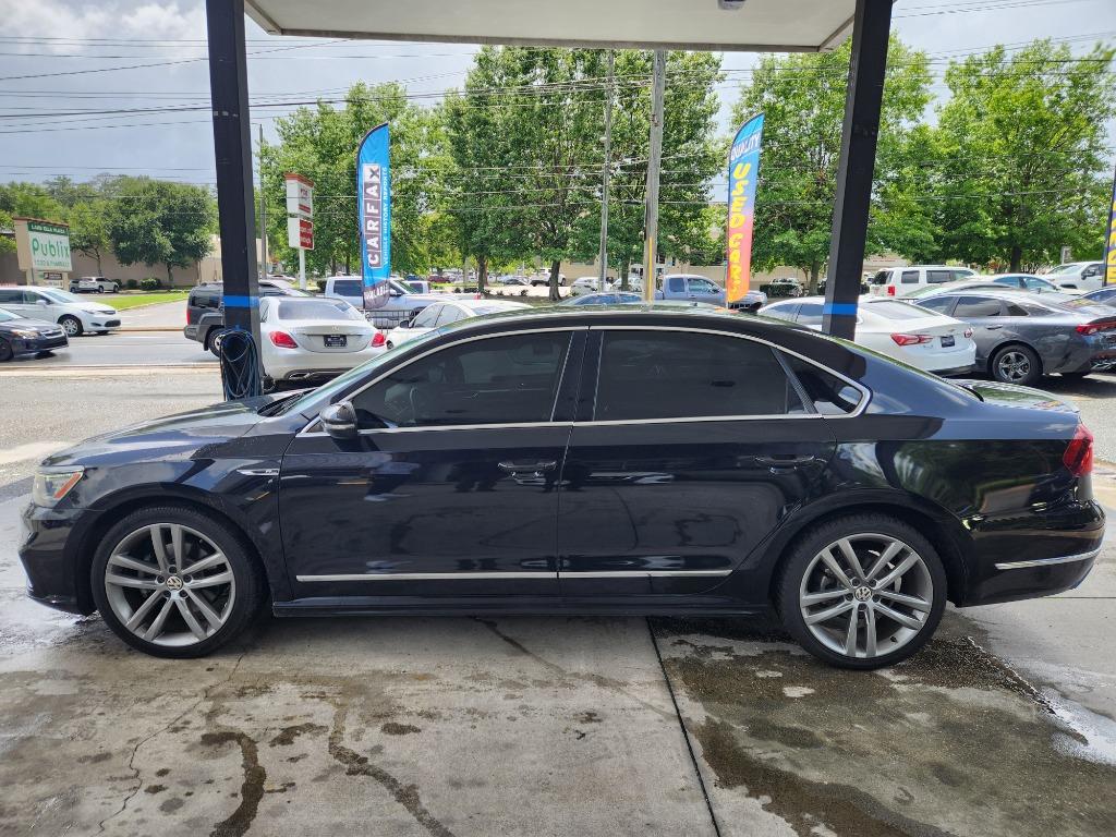 2019 Volkswagen Passat - $13,995