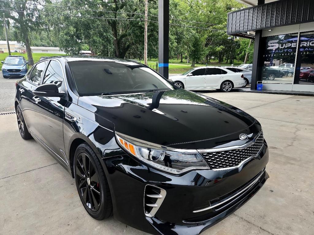2016 Kia Optima - $10,995