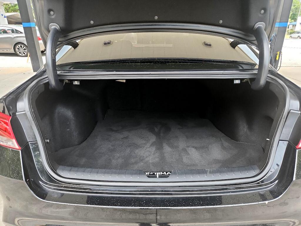 2016 Kia Optima - $10,995
