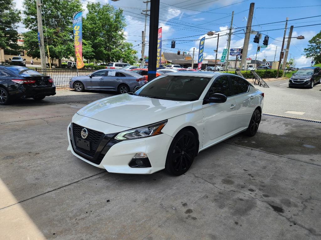 2022 Nissan Altima - $15,995