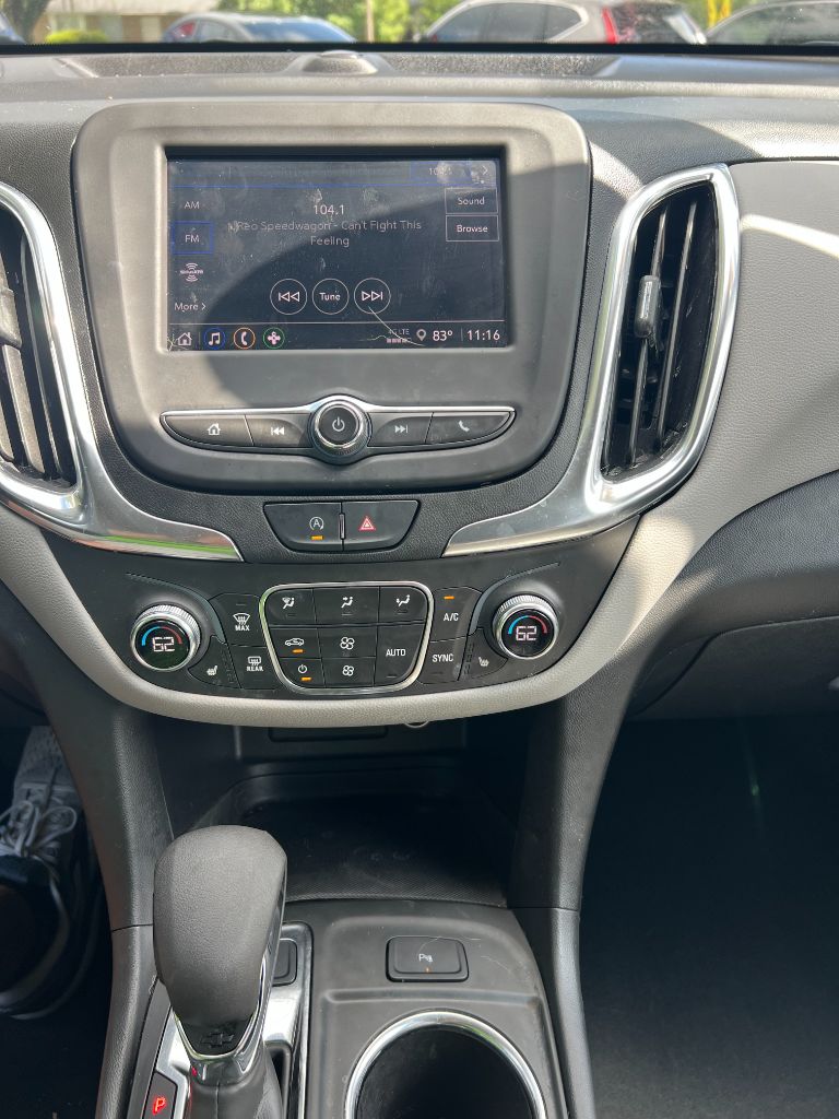 2022 Chevrolet Equinox - $18,995