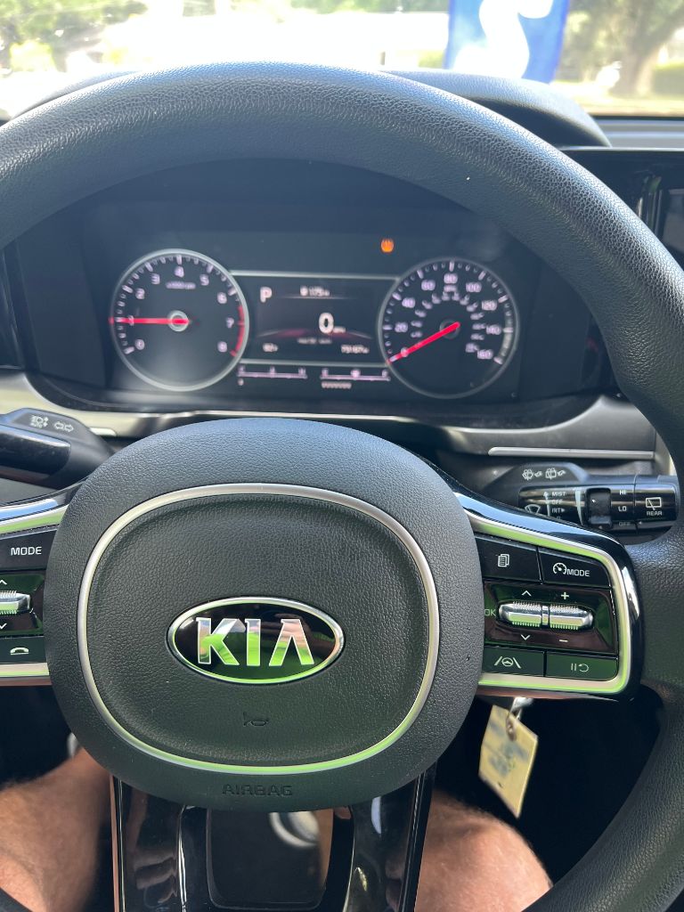 2021 Kia Sorento - $19,495
