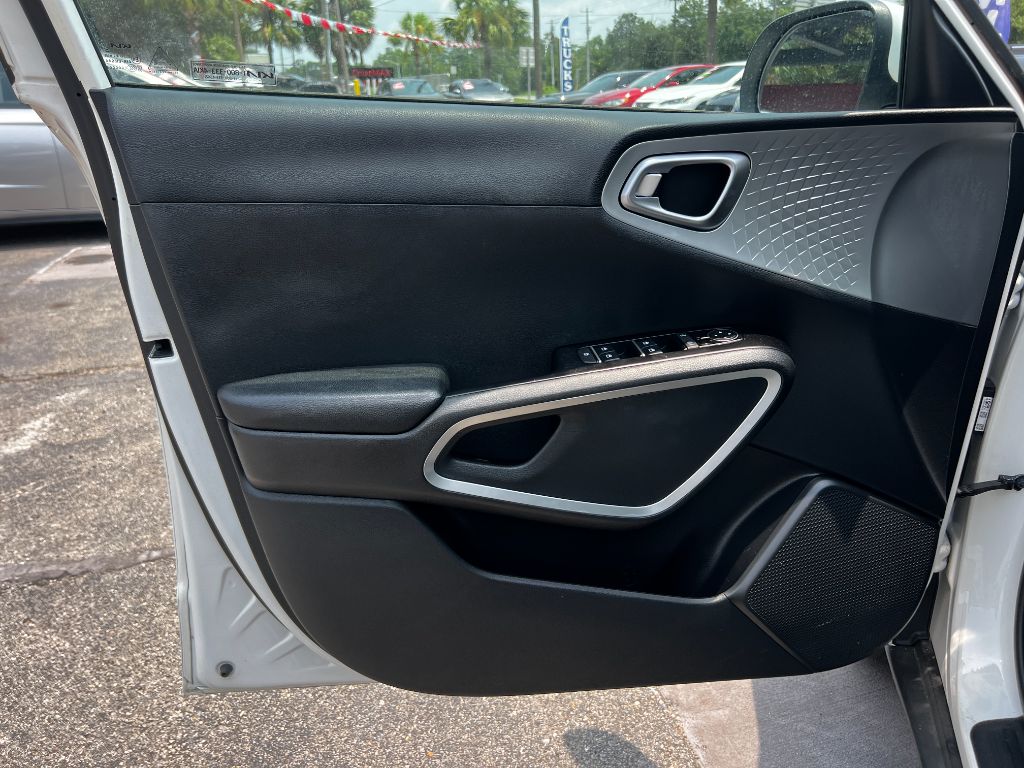 2022 Kia Soul - $14,995