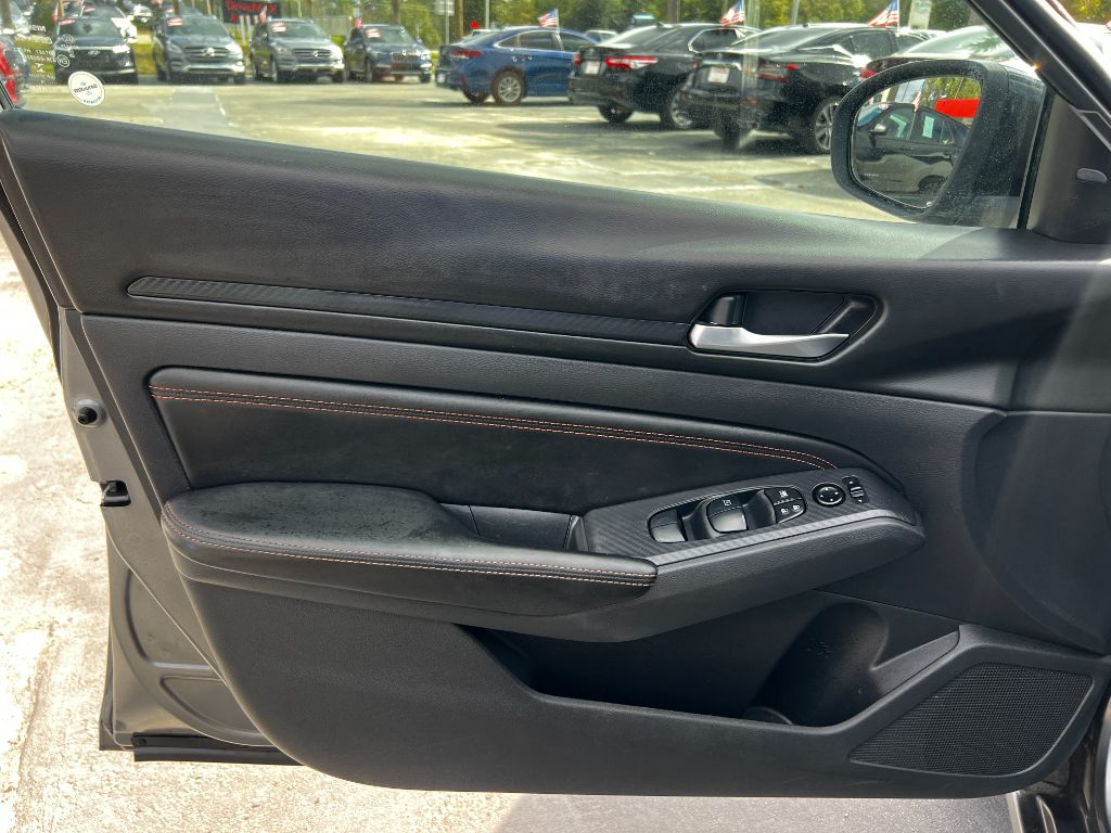 2019 Nissan Altima - $12,995
