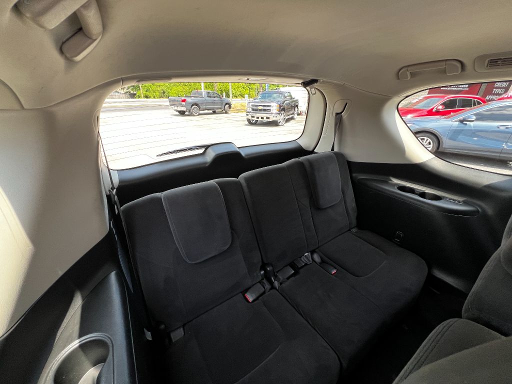 2020 Nissan Armada - $17,995
