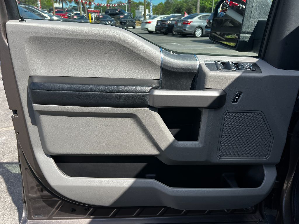 2020 Ford F-150 - $23,995