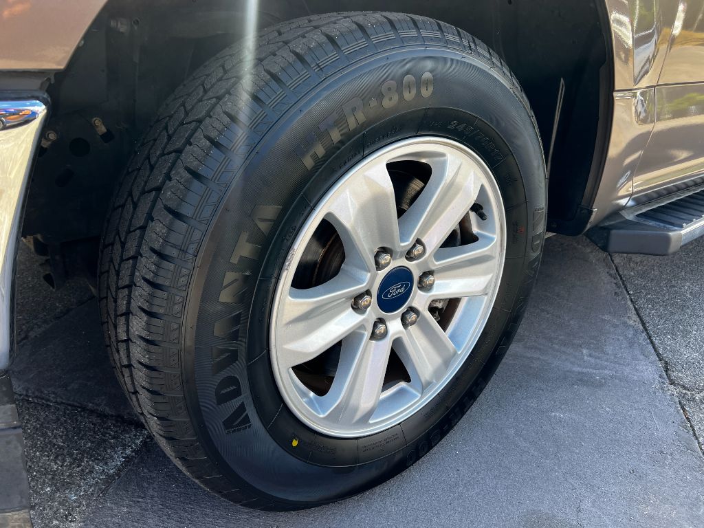 2020 Ford F-150 - $23,995