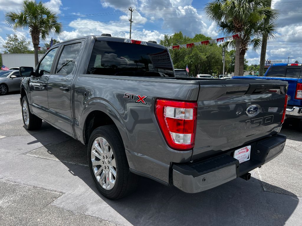 2021 Ford F-150 - $27,995