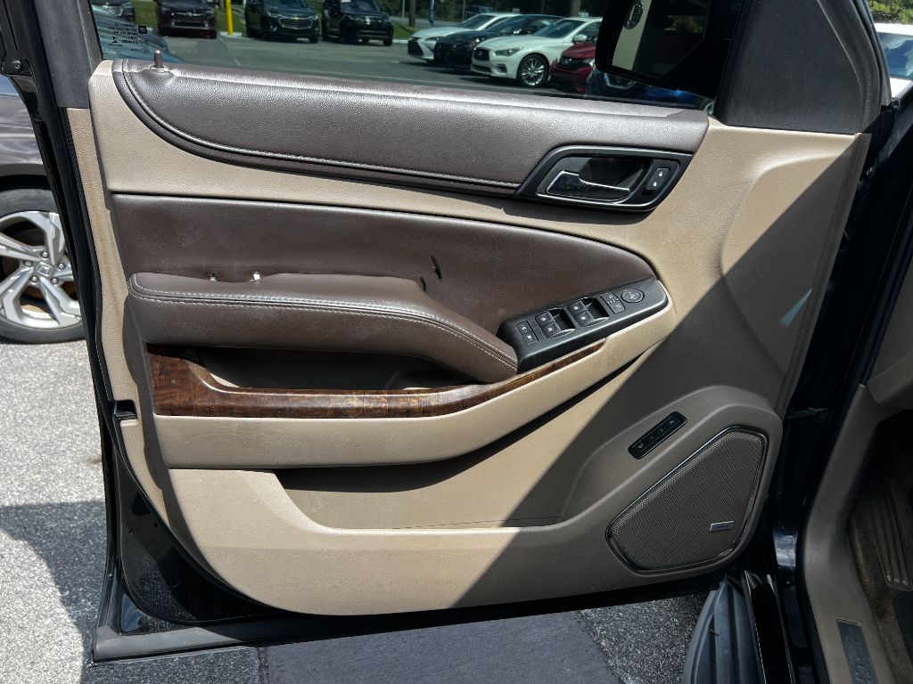 2017 Chevrolet Tahoe - $17,995